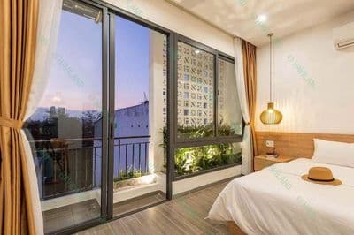 Căn hộ có ban công, đầy đủ nội thất – gần biển - sơn trà