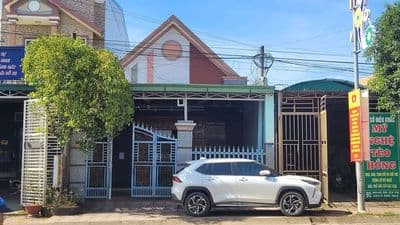 Bán nhà mặt tiền kinh doanh đường tỉnh lộ 725