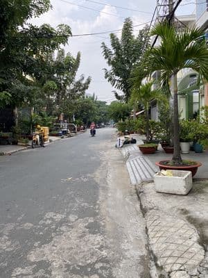 Cho Thuê Nhà- MTNB Tây Thạnh, DT 8mx25m, 3 lầu, DTSD 650m2