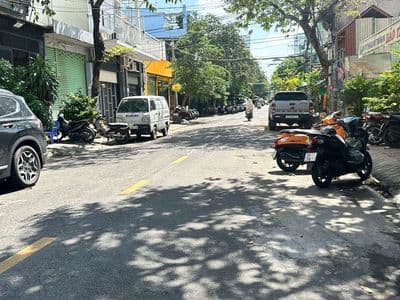 Nhà Thuê 4x20m.1 Lầu.MTNB Dương Khuê.Gía:11tr