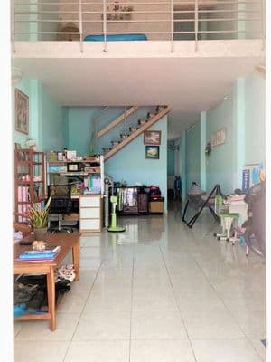 Giá Tốt! Nhà ĐẸP ,4PN 160m² Gần Công Viên, Chỉ 8,5 Triệu