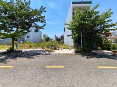Cần Bán 105m2 Điện Âm Trái , Bờ Quan 7 , Nam Hoà Xuân