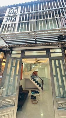 Cho Thuê Nhà 3,5x8 1lầu 2pn 2wc Mới