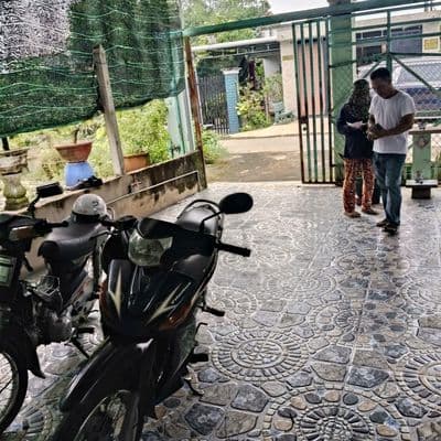 Bán nhà tặng đất ngay MT Đ. Bàu Tre, Tân An Hội. 270m2. SHR - 1 tỷ 295