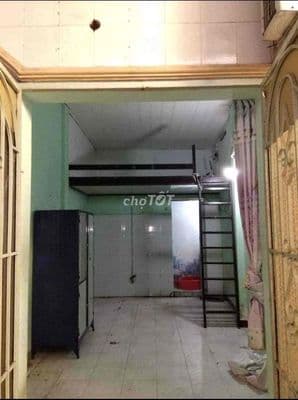 Căn nhà nhỏ trong Hẻm 389 đường Hoàng Văn Thụ phường 2 Tân Bình