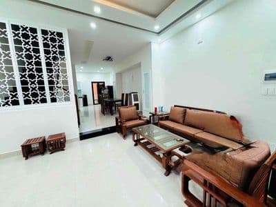 Cho thuê nhà 2 phòng ngủ khu phạm văn đồng
