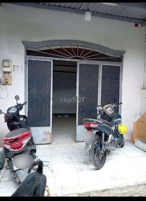 Cho thuê nhà nguyên căn giá chỉ 3.2 triêu thương lượng