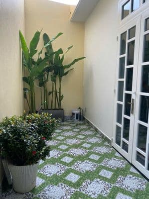 Cho thuê nhà 2 tầng 2 PN đường Đa Mặn sát Bùi Tá Hán, Ngũ Hành Sơn