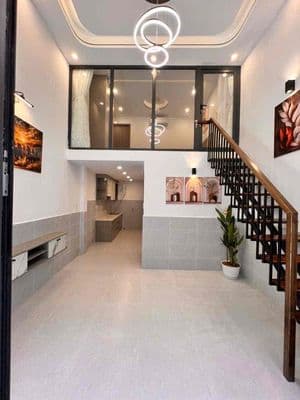 Ngay chợ vãi Phú Thọ hoà 1 lững
