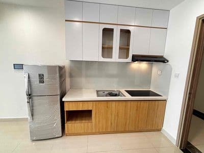 Studio view hồ bơi – giá chỉ 1.750 tỷ bao thuế phí