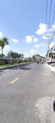 Cho thuê nhà mặt tiền nnhà mới