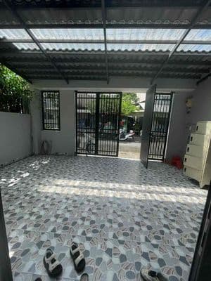 Nhà mặt tiền đường 41 linh đông,gần phạm văn đồng,sân đậu oto,làm vp