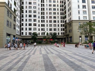 Chủ cần bán gấp căn hộ Chung cư HomeLand Long Biên Hà Nội