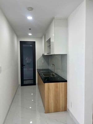 cho thuê 2Pn nội thất cơ bản, 2 máy lạnh, 2MNL gần sân golf Phú Mỹ