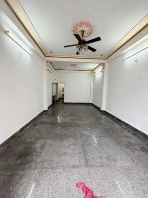 Nhà 3 phòng trục chính hẻm 30/4