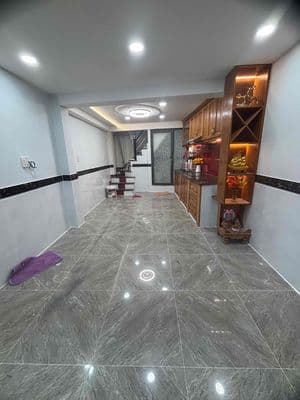 bán nhà HXH lạc long quân phường 5 quận 11