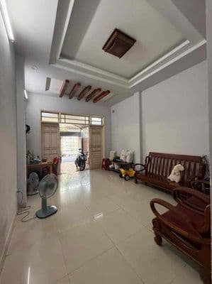 Cho thuê nhà 3 tầng kiệt oto đường trưng nữ vương