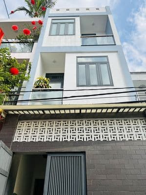 Cần bán gấp căn nhà 1 trệt 3 lầu gần GO An Lạc, Giá 3 Tỷ 550TR còn bớt