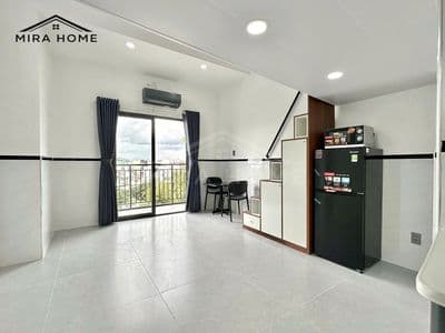 Căn hộ mới xây - ban công - ngay mai văn vĩnh sát lotte q7