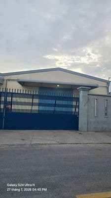 cần cho thuê xưởng PTTN .1B .DT 18.5 x 70 giá 115 triệu thương Lương