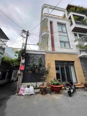 Cho Thuê Nhà Biệt Thự 6x15m 3Lầu Có Thang Máy 4PN 5WC Quang Trung 25tr