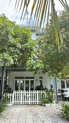 Cần cho thuê nhà thuộc khu đô thị bella villa thị trấn đức hoà