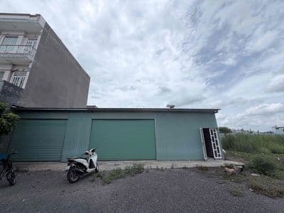 Cho thuê kho 15x13m - 13triệu - đường xe tải kho thoáng mát riêng biêt