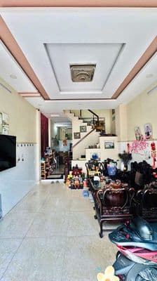 Gần mt phạm văn đồng bình thạnh- hẻm oto tránh -3lầu- 54m2 (4,3 x 13)