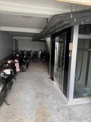 Cho thuê nhà hẻm xe hơi d2 4,2x20m có thang máy nhà mới