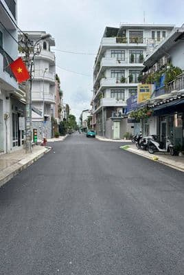Mt đường 12m khu bàn cờ p.tân thành. dt:4x18.5=73m2