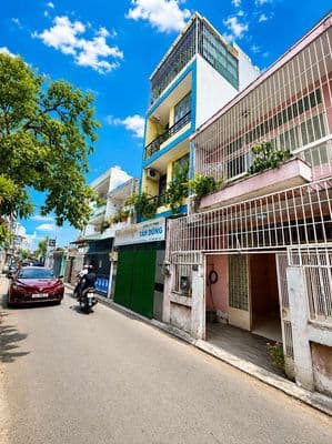 Hẻm xe hơi 6m, 4,5x10m nở hậu 4,65m 2 tầng btct 2pn 2wc , gpxd 5 tầng
