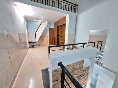 Bán nhà Tân Bình 40m2 cách 1 căn ra hẻm xe tải 3 tầng 3PN chỉ 4.x đồng