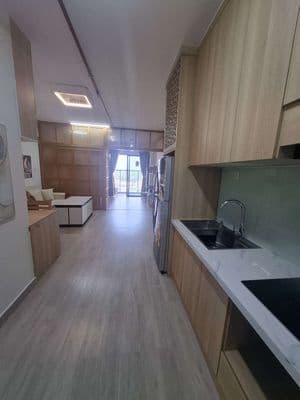 Chủ ngộp ngân hàng bán gấp căn 1Pn full nội thất view hồ bơi Block C