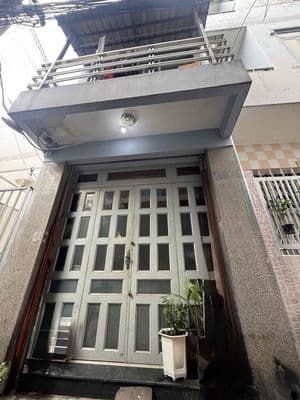 Chỉ 2 tỷ nhỉnh sổ hồng riêng dt 3x8 gần mặt tiền nguyễn sơn