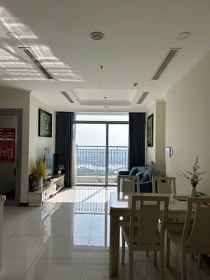 Bán căn hộ 2pn Vinhome, view thoáng, lầu cao, diện tích lớn