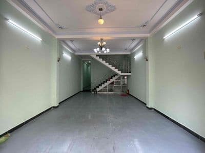 Cho thuê nhà tiểu la (15 triệu)