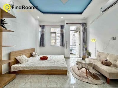 Studio ban công full tiện nghi ngay phan huy ích