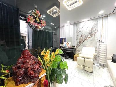 Nhà mới 3 tầng - 35m2 - ngang 5m - giá 5.35 tỷ