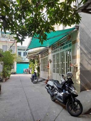 Nhà chính chủ lê văn quới cho thuê dài hạn