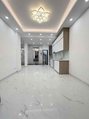 Bán Gấp Nhà Xuân La 40m2 - 6 Tầng Thang Máy - Ô Tô - Ngõ Thông - Hiếm