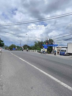 Bán Đất Suối Hiệp thôn Phú Hậu, gần đường QL1A. DT: 71m2 Full Thổ.