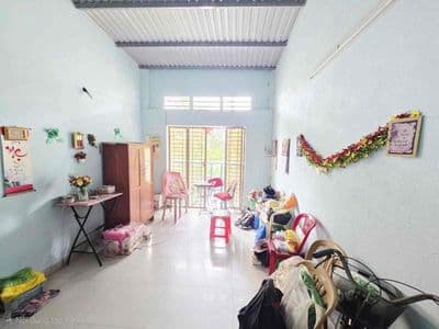 Nhà Siêu Rẻ Anh Chị Ơi, Ngay Chợ Thủ Đức 43m2 Nở Hậu Vuông Vứt Hơn 3ty