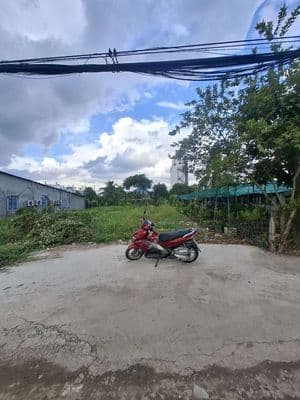 bán 200m đất mặt tiền đường 12 m tx 33 phường thạnh xuân quận 12