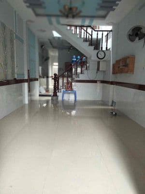Cho thuê nhà trệt lầu sat làng đại học quốc gia thành phố Hồ Chí Minh