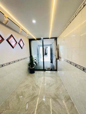 Nhỉnh 2 tỉ sở hữu ngay căn nhà ở linh tây - kha vạn cân