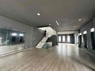 Cho thuê shophouse Vincom ngang 8m5 , 200m2 sàn Biên Hòa