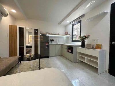 Căn hộ studio xinh cửa sổ trời phù hợp 1ng ở ngay khu Hoàng Hoa Thám