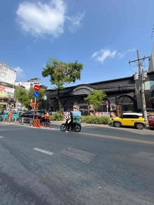 Cho thuê MT Nguyễn Văn Trỗi khu sân bay Tân Bình, 20x50m, trệt lửng lầ
