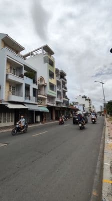 Cho thuê mặt tiền nguyên căn 5 tầng view sông bến bình đông quận 8