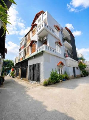 Bán nhà góc 2 mặt tiền hẻm xe hơi – 3 tầng sát vành đai 2 6,6tỷ
